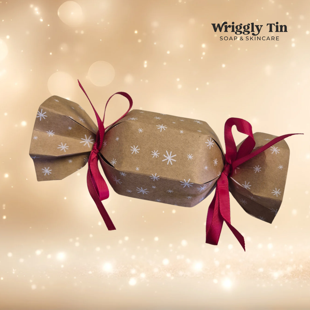 CHRISTMAS CRACKER SETS