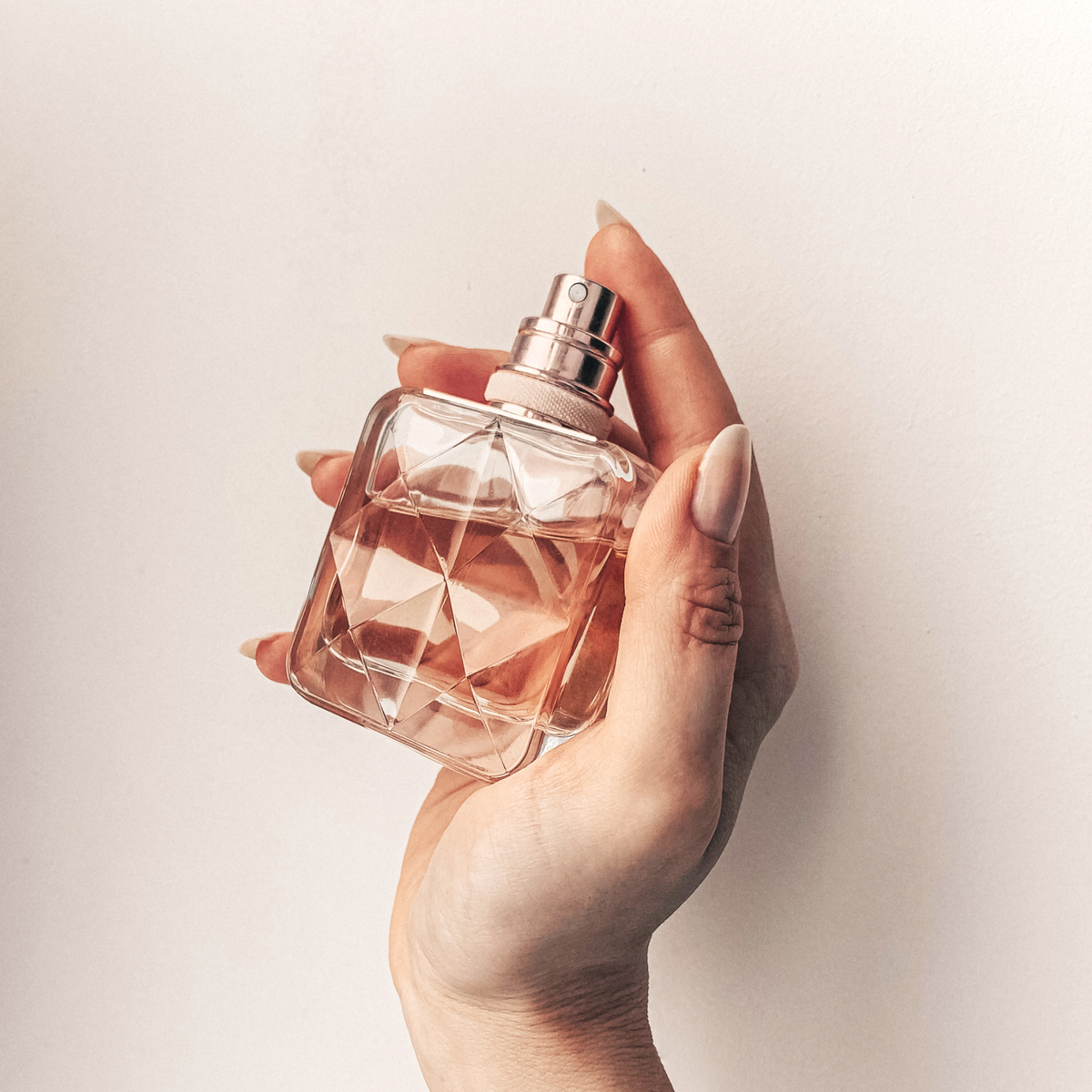 Perfume & Cologne