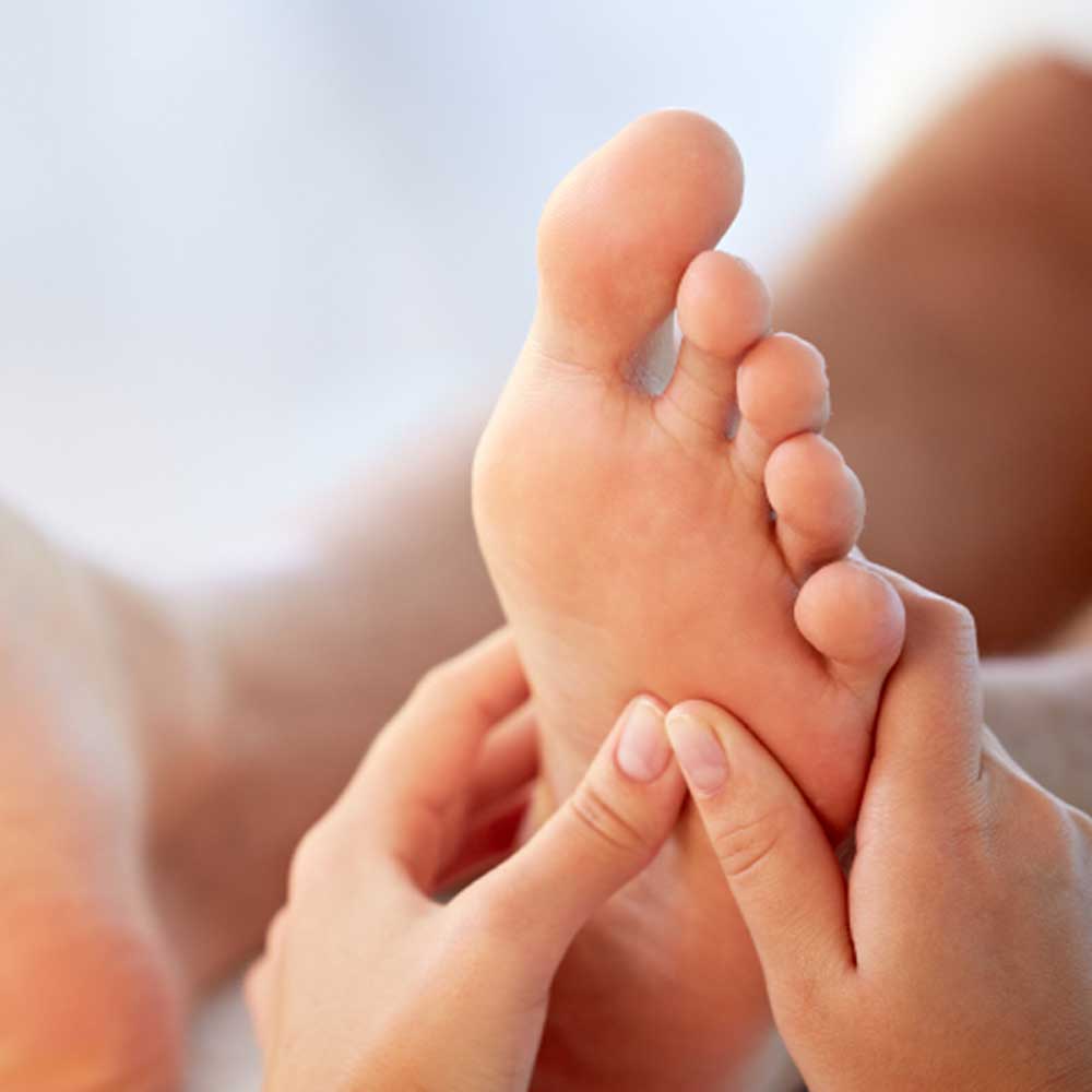 PEPPERMINT & LEMON - Nourishing Beeswax Foot Balm
